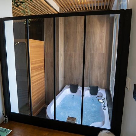 Capsule Wellness - Sauna - Balneo - Machine De Sport Privatif - Ps5 - 2 Chambres Valenciennes Zewnętrze zdjęcie