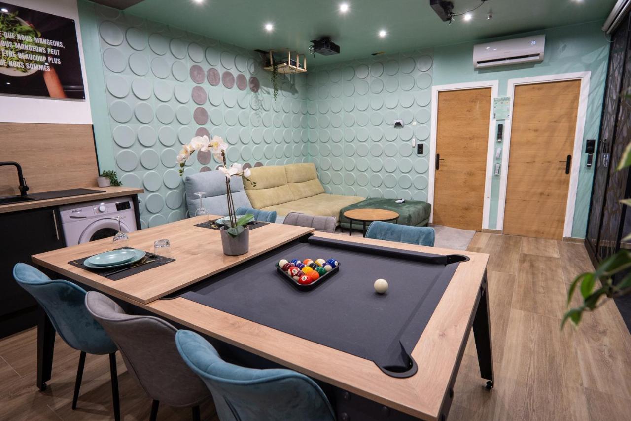 Capsule Wellness - Sauna - Balneo - Machine De Sport Privatif - Ps5 - 2 Chambres Valenciennes Zewnętrze zdjęcie