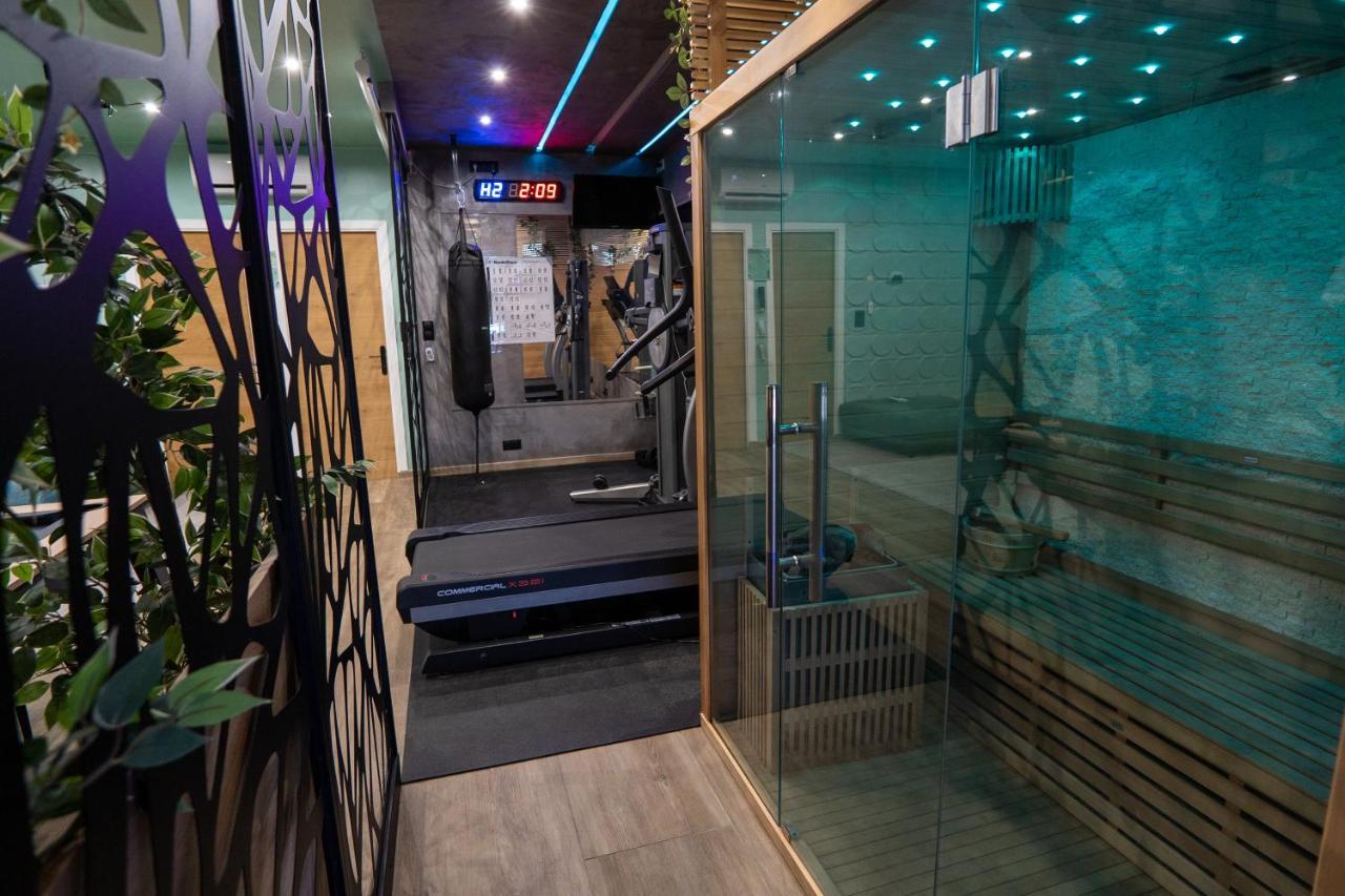 Capsule Wellness - Sauna - Balneo - Machine De Sport Privatif - Ps5 - 2 Chambres Valenciennes Zewnętrze zdjęcie